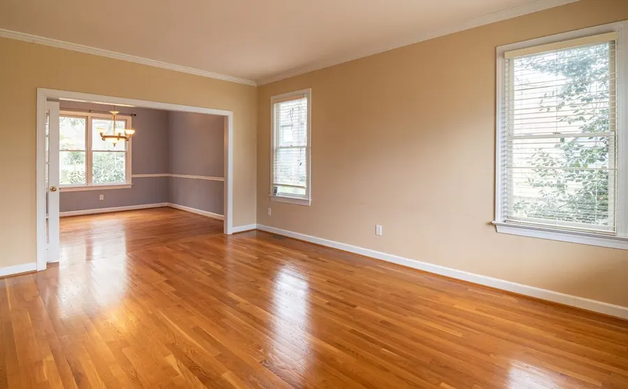 Rénovation de parquet, exemple de page