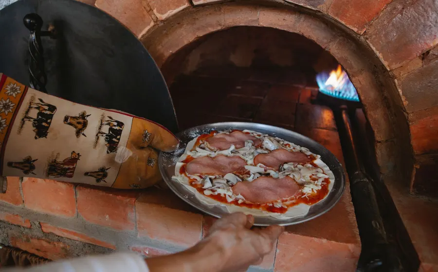 Pizzeria